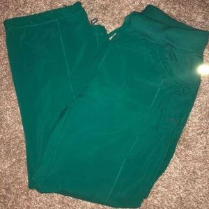 Petite Hunter Green Scrub Bottoms